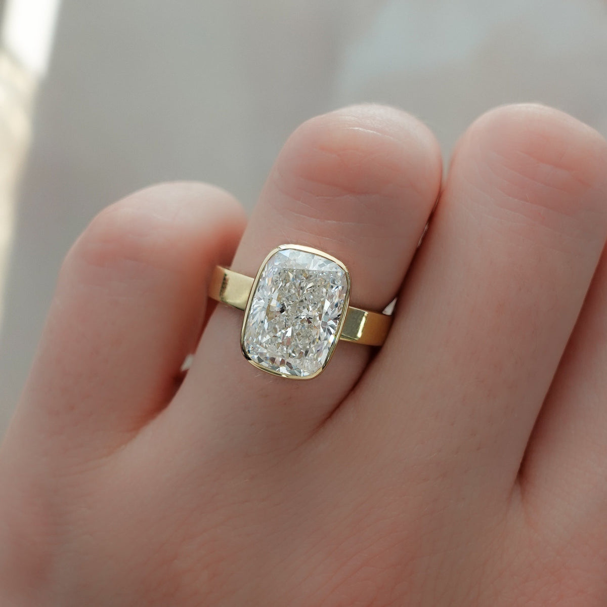 Lab Created or Natural Diamonds