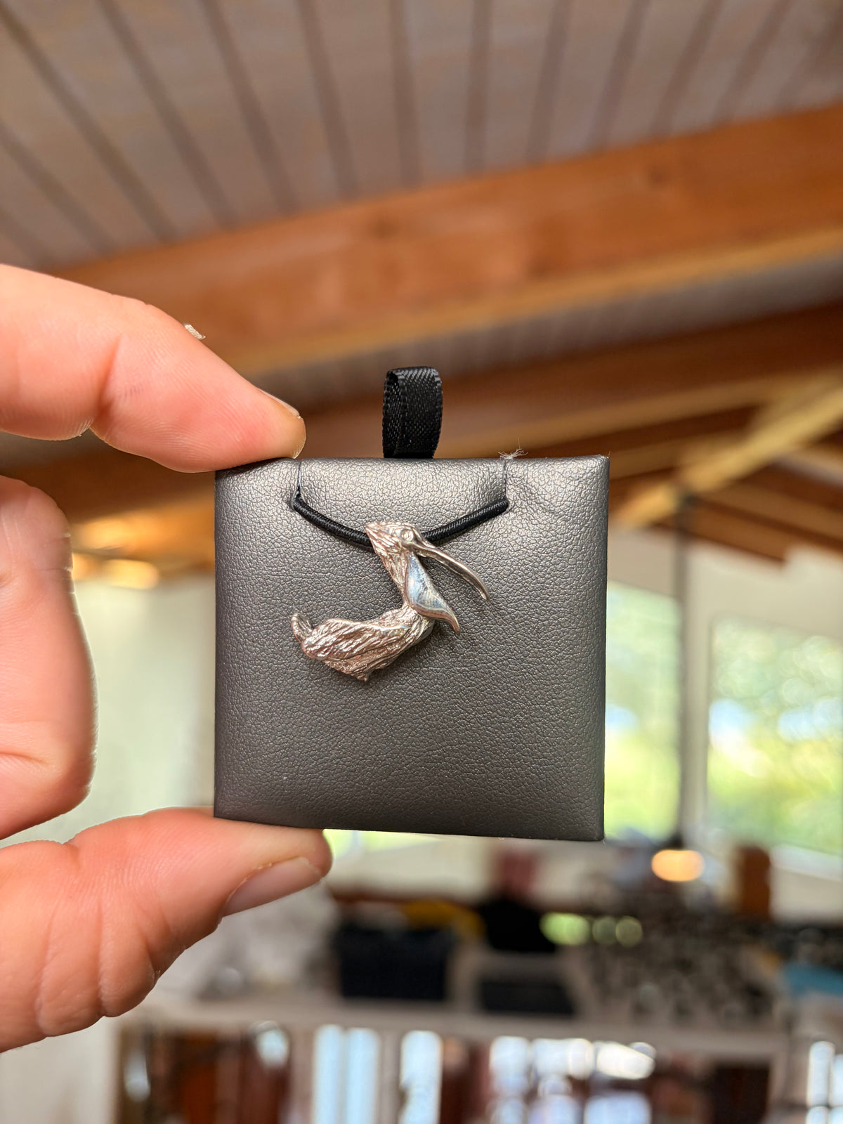 Pelican Pendant (Laughing), Solid 14K Gold