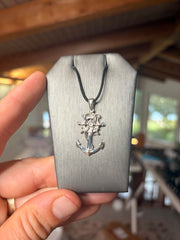 Anchor Pendant (Tentacles) view 1