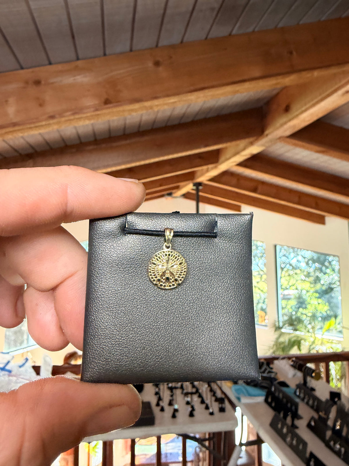 Sand Dollar Pendant 14K (Filigree), Solid 14K Gold