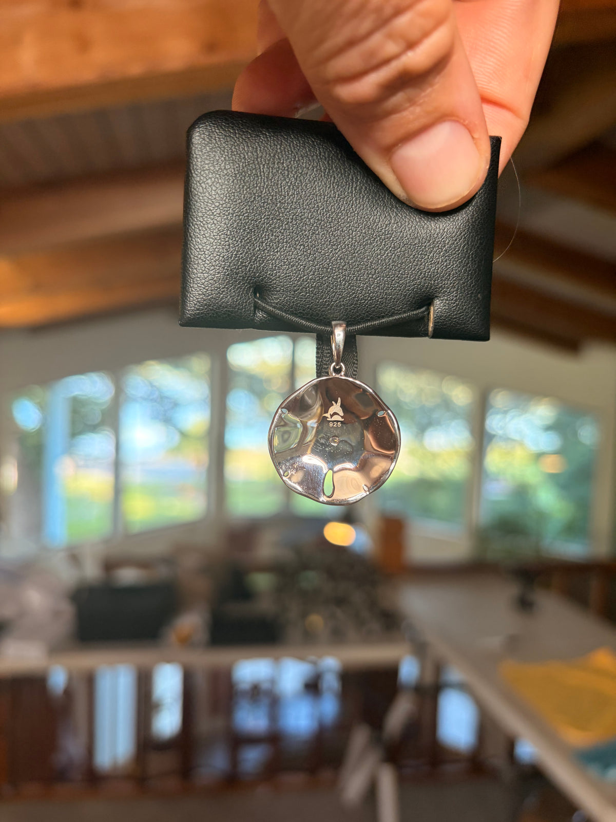 Sand Dollar Pendant (Large) (Abalone) (Satin), 