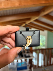 Mahi Pendant 14K view 2