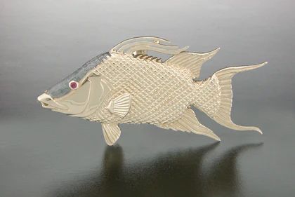 Hogfish Pendant w/Rhodium detail, 
