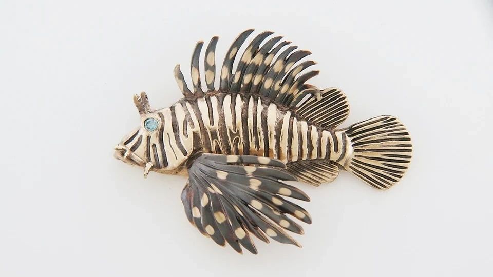 Lionfish Pendant w/rhodium detail and blue diamond eye, Solid 14K Gold